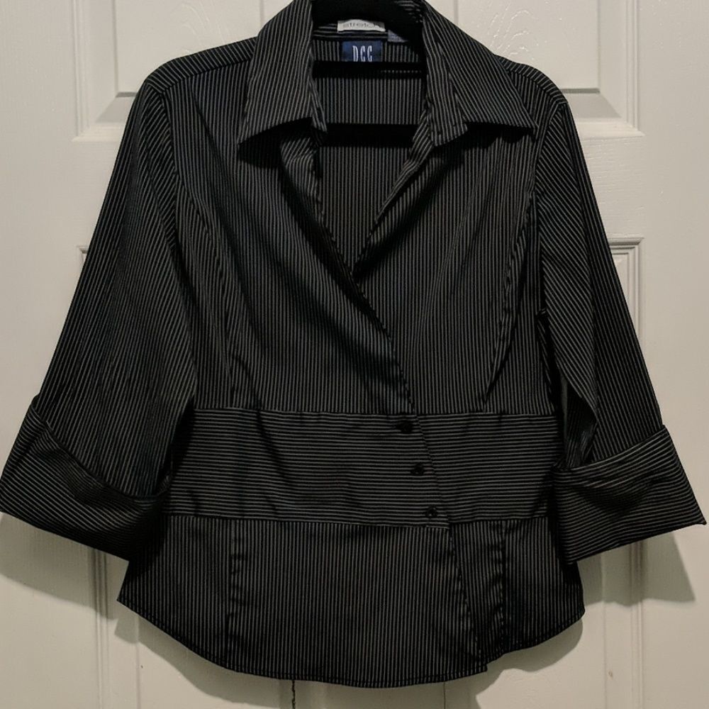 DCC black white pinstripe stretch top Sz. PL